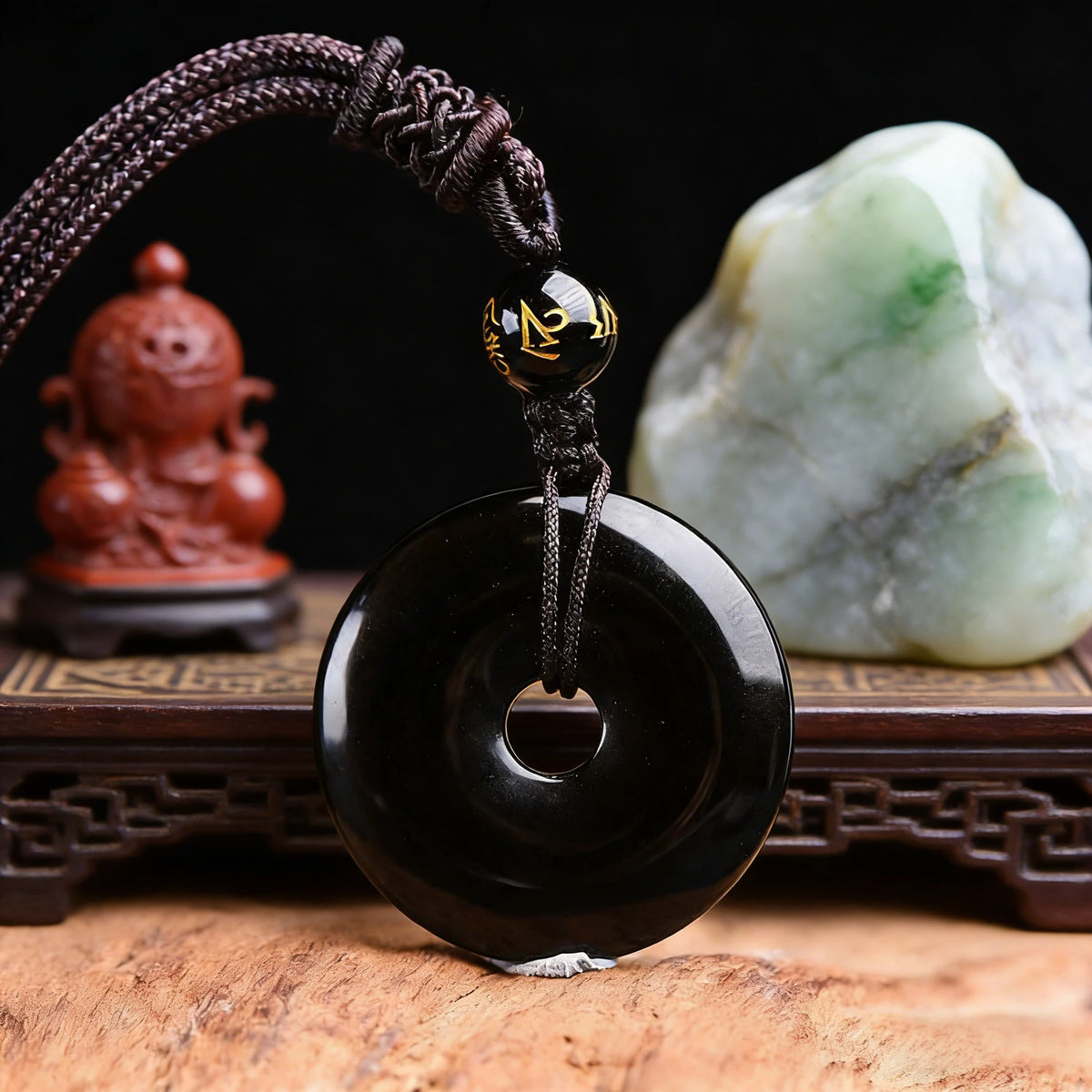 Black Obsidian Circle Pendant Necklace — closure or construction detail